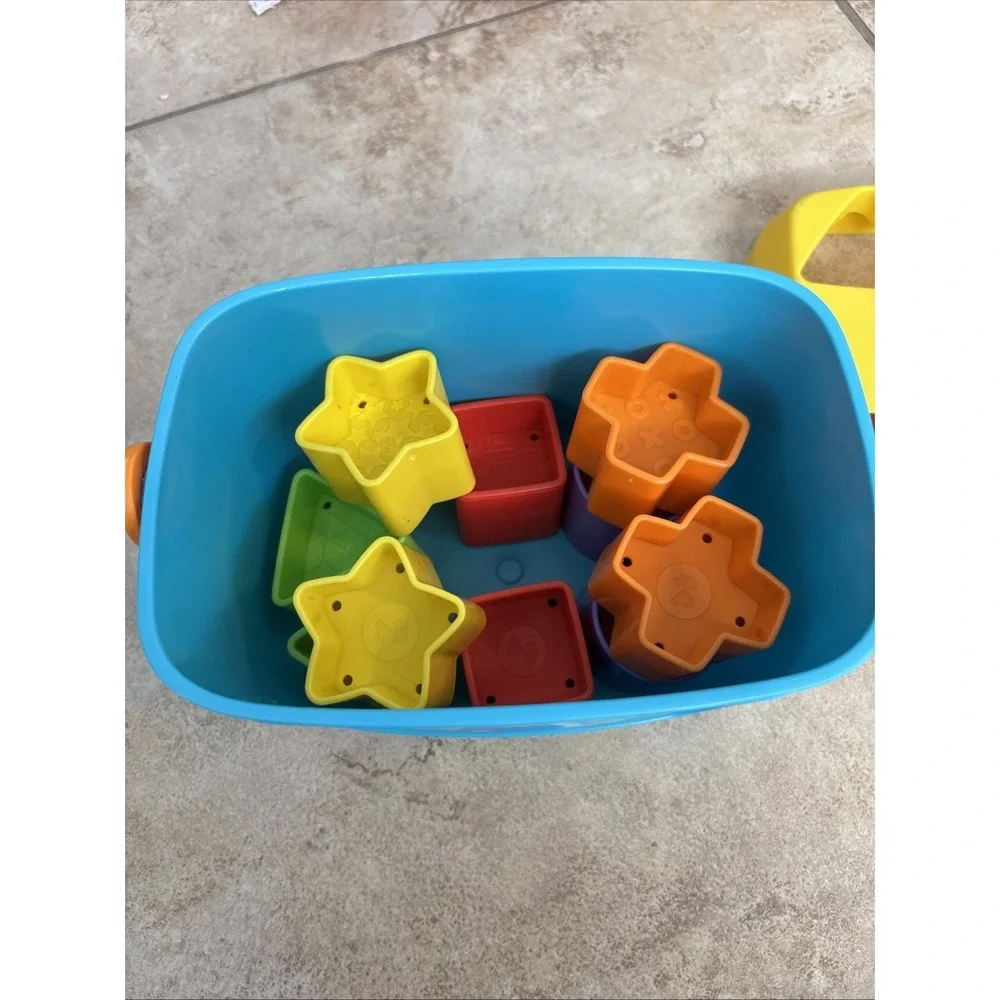 Fisher Price Babys First Blocks Shape Sorter Toy Zoo Animals 6 Months Plus